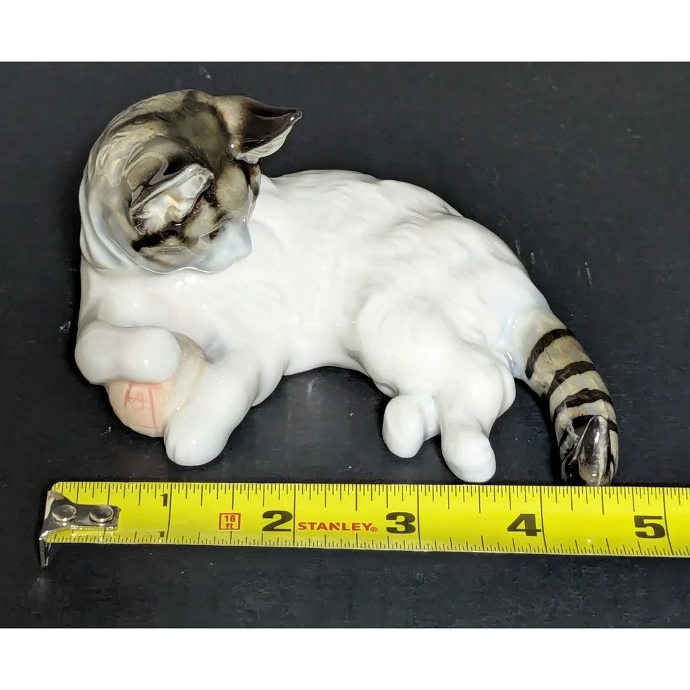 Sweet Porcelain Cat With Ball Numbered Figurine Hand-Painted High Gloss Finish